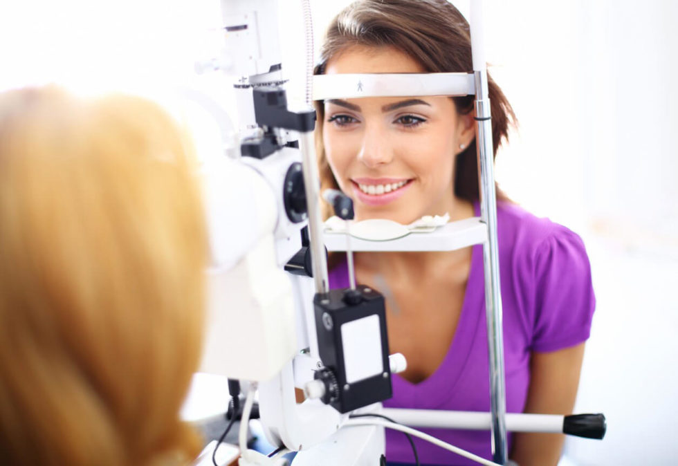 Discount Glasses, Frames, Lenses in IA Eyemart Optical Outlet