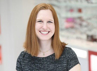 Dr. Katherine Thomas headshot